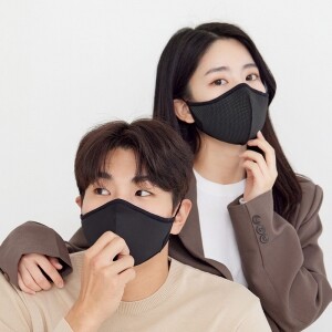 샤스크(Shask) - 특허 받은 아가미형 공리통로 형성 / 날숨 배출 극대화 / 입술 달라붙음 없어 / 숨쉬기 편한 / 사계절 / 자외선 차단 / 황사용 / 기능성 / 입체형 / 걷기 / 등산 / 자전거용 / 스포츠마스크